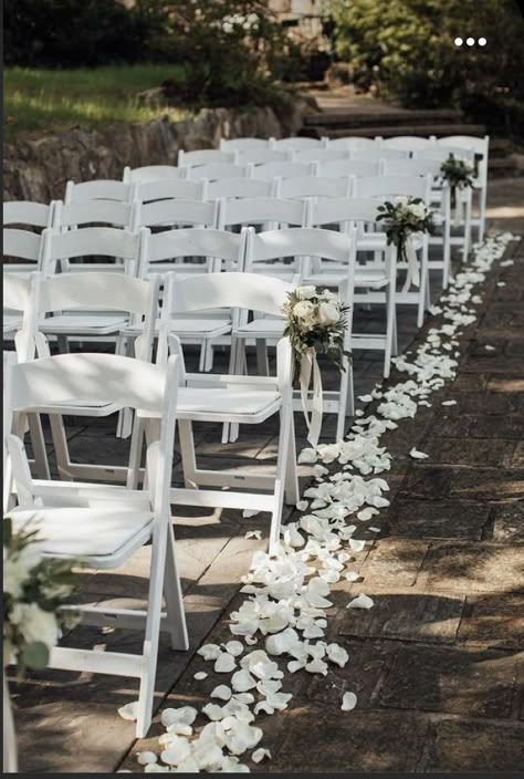 Boho Wedding Aisle, Aisle Flowers Wedding, Blush Ivory Wedding, Wedding Aisle Flowers, Rose Ceremony, Wedding Aisle Outdoor, Chairs Wedding, Wedding Pews, Wedding Isles