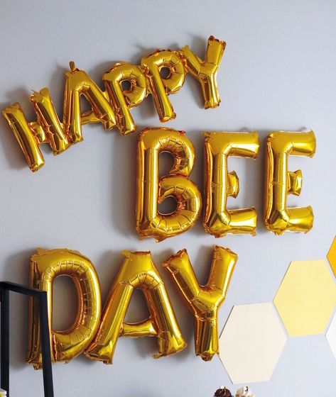 Queen Bee Birthday Party, Bee Birthday Party Ideas, Queen Bee Birthday, Happy Bee Day, Bee Themed Birthday Party, Bumble Bee Birthday, Bee Birthday Party, Bee Day, Bee Party