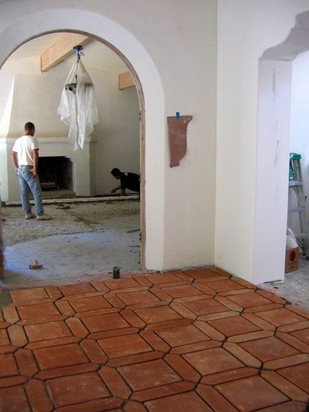 Montecito Spanish-style Interior Transformation Part 1 › Spanish Revival Interior, Spanish House Design, Spanish Living Room, Interior Transformation, Southwest House, Drywall Finishing, Spanish Revival Home, 70s House, Italy House