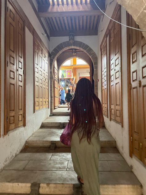 Morocco Summer Outfits, Morocco Aesthetic Girl, Morocco Travel Outfit, Morocco Girls, Arab Vibes, Morocco Aesthetic, Summer List, House Aesthetic, Morocco Travel