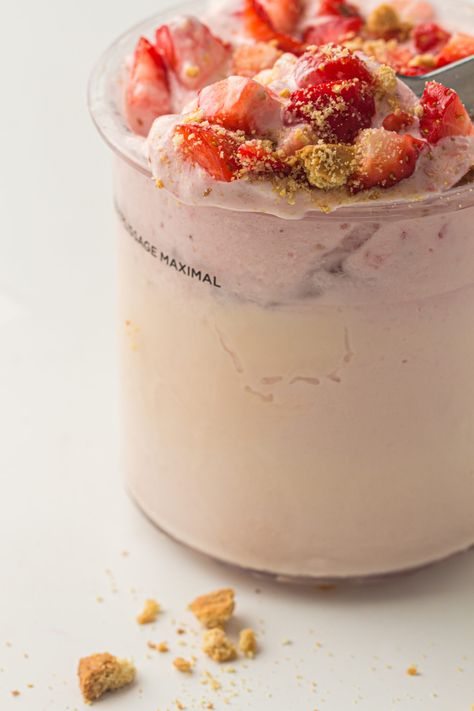 Ninja Creami Strawberry Cheesecake Ice Cream - The Flexible Fridge Ninja Creami Strawberry Cheesecake, Strawberry Cheesecake Ice Cream Recipe, Ninja Ice Cream Recipe, Strawberry Cheesecake Ice Cream, Cheesecake Ice Cream, Healthy Strawberry, Ice Cream Makers, Ninja Creami, Best Food Ever