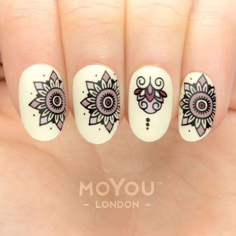 Mandala Nail Art, Mandala Nails, Stamping Nail Polish, Boho Nails, Stripped Nails, Animal Nails, Nail Stamping Plates, Stamping Nail Art, Manicures Designs