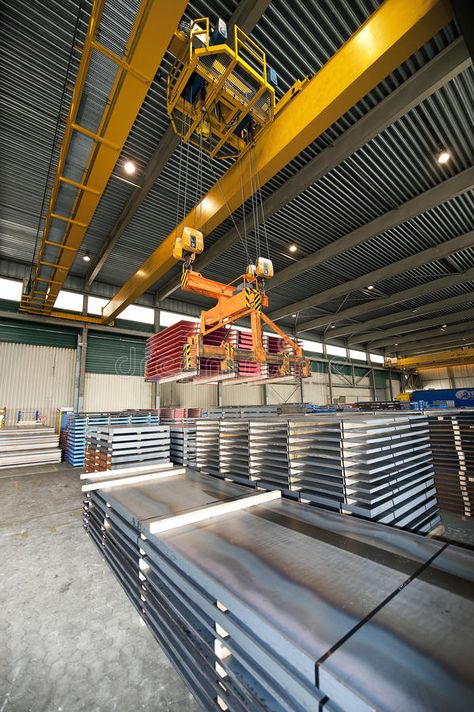 Handling Steel. Huge overhead crane, handling pallets containing steel sheet at , #AD, #overhead, #crane, #Huge, #Handling, #Steel #ad Crane Safety, Cranes For Sale, Crane Operator, Train The Trainer, Safety Video, Factory Architecture, Gantry Crane, Safety Courses, Safety Training