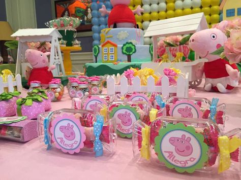 Peppa Pig Birthday Party Ideas | Photo 8 of 19 | Catch My Party Pig Birthday Theme, Peppa Pig Birthday Party Ideas, Build A Bear Party, Pig Birthday Party Ideas, Pig Birthday Party, Peppa Pig Birthday Party, Peppa Pig Party, Pig Party, Peppa Pig Birthday