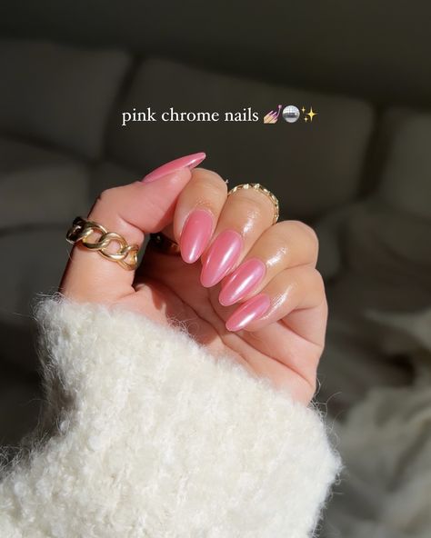 Birthday Nail Acrylic, Pink Jelly Nails Hailey Bieber, Strawberry Crome Nails, Jelly Nail Inspiration, Jelly Pink Chrome Nails, Acrylic Nails Pink Chrome, Pink Country Nails, Acrylic Nails Almond Summer, Pink With Chrome Nails