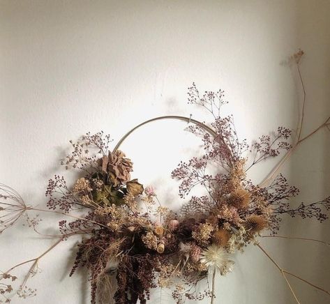 Dried Wreaths, Diy Dried Flower Arrangement, Dried Floral Wreaths, Dried Flower Wreath, Dried Wreath, Natural Wreath, Dried Flower Wreaths, Holiday Floral, Leaf Wreath