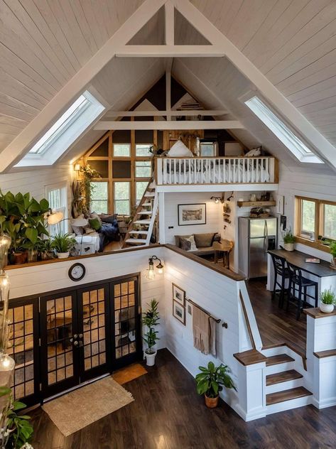 Loft House Design, Tiny House Layout, Tiny House Inspiration, Dream Life House, Loft House, Tiny House Interior, Dream House Rooms, Tiny House Living, Dream House Interior