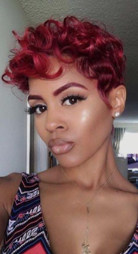 Curly pixie cut......❤️❤️ Red Pixie Haircut, Asymmetrical Haircuts, Haircut Pixie, Finger Waves Short Hair, Curly Pixie Haircuts, Short Red Hair, Natural Hair Short Cuts, Short Hair Black, Corte Bob