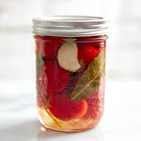 Pickled Hot Cherry Peppers Recipe, Pickled Cherry Peppers Recipe, Pickled Cherry Peppers, Cherry Pepper Recipes, Cherry Bomb Pepper, Pickled Hot Peppers, Pickled Vegetables Recipe, Cherry Peppers, Pickled Turnips