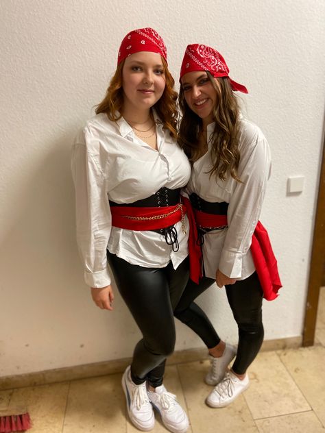 Pirate Diy Costume, Campground Activities, Pirate Costume Diy, Female Pirate Costume, Pirate Costume, Diy Homemade, Disney Cruise, Diy Costumes, Hen Party