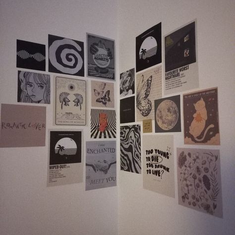 wall decor, wall inspo, wall ideas, posters, poster prints, room ideas, room decor, room inspo, aesthetic wall, aesthetic posters, aesthetic room, aesthetic wall decor, the nbhd, arctic monkeys, the nbhd poster, arctic monkeys poster, cozy room, room aesthetic, room, decor, inspo, aesthetic Design Room With Poster, Wall Posters Room Ideas, Room Astetic Ideas Dark, Room Wall Aesthetic Pictures, Wall Poster Design Ideas, Posters On Wall Bedroom Arctic Monkeys, Arctic Monkeys Wall Decor, Posters On The Wall Ideas, Ripped Posters On Wall