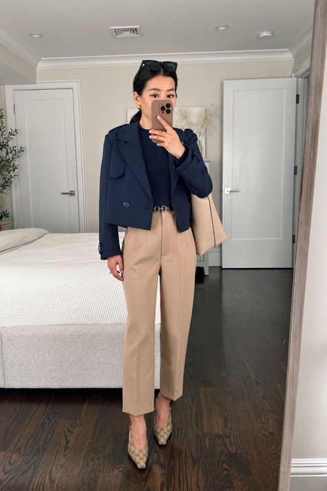 Petite friendly winter to spring transitional workwear Jw Service Outfits, Navy Blazer Outfit Women, Navy Blazer Outfits, Business Work Attire, Jw Outfits, Navy Outfits, Kibbe Gamine, Corporate Girlie, Corporate Girly