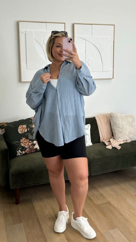 Summer Outfits Sneakers Casual, Fashion Outfits Midsize, Casual Chic Plus Size, Plus Size Airport Outfit, Airport Ootd, Postpartum Style, Plus Size Travel, Aesthetic Plus Size, Outfit Ideas Stylish