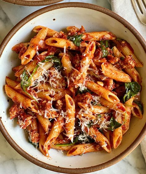 The Kitchn on Twitter: "This Italian sausage pasta is quick, comforting, and perfect for weeknights: https://t.co/rpnf16XbKr https://t.co/RpLearmHIm" / Twitter Pasta With Italian Sausage, Sausage Pasta Recipe, Beef And Pasta, Recipe For Pasta, Sausage Parmesan, Sausage Pasta Recipes, Italian Sausage Pasta, Sweet Italian Sausage, Good Recipe