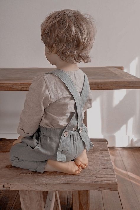 Eco Minimalist, Living Sustainably, Kids Fashion Clothes, Retro Mode, Easter Outfit, Baby Boy Fashion, Fashion Kids, Toddler Fashion, Childrens Fashion