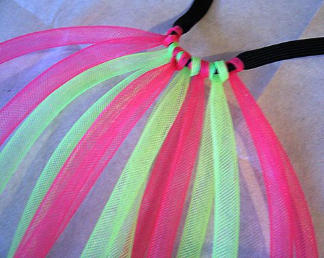 Pinboard Diy, Geeky Halloween Costumes, Rave Braids, Dread Falls, Rave Jewelry, Steampunk Hairstyles, Fluorescent Yellow, Synthetic Dreads, Cos Play