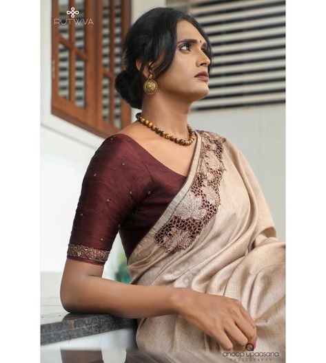 #Repost
///@rutwva_insta: M.A.P.L.E 🍁
.
Simple beige brown saree with cutwork detail on borders.

These cutworked borders are highlighted with handembroidery in cutbeads and beads.

This look is completed by pairing it with a burnt coffee pure rawsilk blouse with handembroidered sleeves.
.
Drop a message or contact on 9207675346/8848874044 for orders and enquiries.

Muse : @gourry_bhadhraas 
Photography : @anoopupaasana_photography 
MUA : @parinayah @rabisruthy 
Outfit&styling : @rutwva_insta Brown Silk Blouse Design, Brown Blouse Embroidery Design, Coffee Brown Blouse Designs, Brown Saree Combination Blouse, Blaous Work, Coffee Brown Saree Combination Blouse, Brown Blouse Designs For Saree, Brown Blouse Design, Simple Silk Blouse Designs