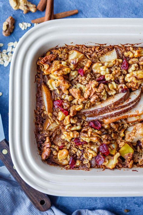 Pear Walnut Baked Oatmeal Gut Recipes, Feasting At Home, Baked Oatmeal Recipe, Ceviche Recipe, Baked Oatmeal Recipes, Seasonal Fruit, Oatmeal Recipe, Vegan Yogurt, Baked Oats