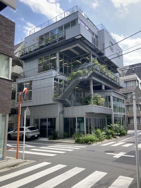 Korean Apartments Exterior, Japanese Apartment Aesthetic Exterior, Japanese Apartment Building Exterior, Tokyo Apartment Building, Korean Apartment Exterior, Tokyo Apartment Aesthetic, Apartment Building Aesthetic, Japan Mansion, Korean Apartment Building