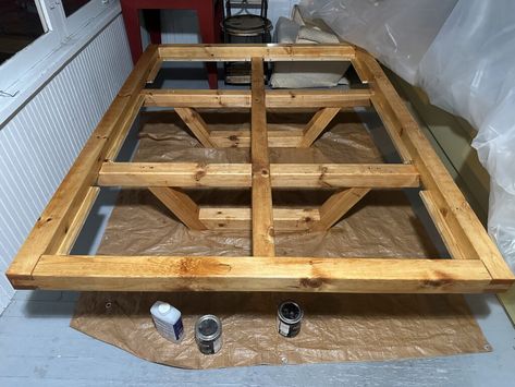 King Size Floating Bed Frame Diy, Floating Bed With Pallets, Diy Floating King Bed Frame, Floating Queen Bed Frame Diy, Diy Floating Bed Frame Plans, Full Bed Frame Diy, Diy Floating Bed, Diy Bed Frame Plans, Floating Bed Diy