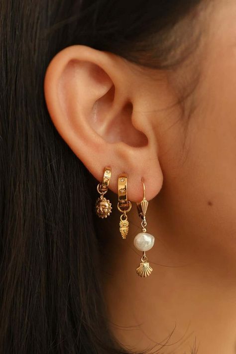 Earrings Stack, Minimal Jewellery, Pretty Ear Piercings, Studio Jewelry, Minimal Jewelry, Gold Filled Earrings, Jewelry Lookbook, Girly Jewelry, Dream Jewelry