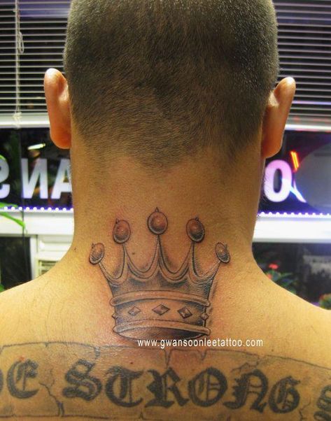 Prison Tattoos and Their Secret Meanings Five-Point Crown  The gold crown may seem like a fun, decorative tattoo. But if its got five points on it, it is a prison tattoo. The five-point crown is a symbol of the Latin Kings gang. 5 Point Crown Tattoo, Latin Kings Tattoos, 5 Point Crown, Crown Hand Tattoo, A Crown Tattoo, Latin Kings Gang, Latin Kings, Symbol Tattoos With Meaning, King Crown Tattoo