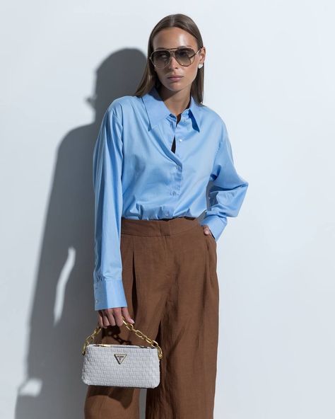 Brown And Blue Work Outfit, Brown And Blue Outfit, Blue And Brown Outfit, Sky Blue Outfit, Brown Pants Outfit, Camel Outfit, Mocha Mousse, Dinner Fits, Mouse Outfit