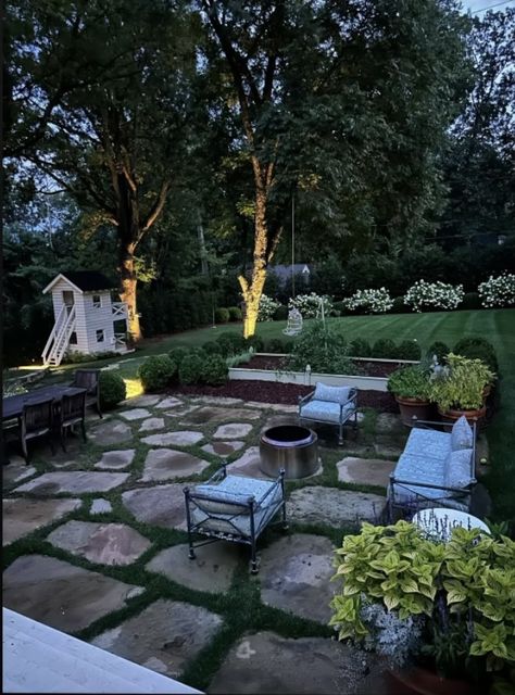 Cute Backyards In Bloxburg, House With Big Backyard, Big Backyard Ideas Bloxburg, Backyard Aesthetic Big, Aesthetic Big Backyard With Pool, Big Backyard, Future Life, Back Garden, Future House