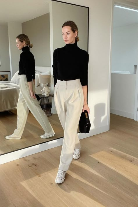 Turtle Neck And Trousers Outfit, Turtle Neck Casual Outfit, Turtle Neck Outfit Women Winter, Turtle Neck Outfit Women Casual, Turtle Neck Outfit Ideas, Pleated Trousers Outfit, Turtle Neck Outfit Women, Taehyung Outfit, Ootd Moodboard