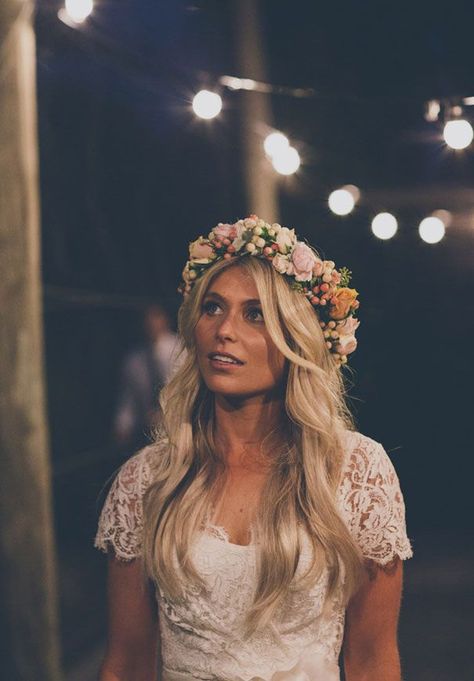 Boho Pins: Top 10 Pins of the Week – Boho Wedding Hair | Boho Weddings For the Boho Luxe Bride Boho Wedding Hair, Floral Crowns, Flower Crown Wedding, Wedding Goals, Wedding Crown, Boho Hairstyles, Wedding Hair And Makeup, Floral Crown, Bohemian Wedding