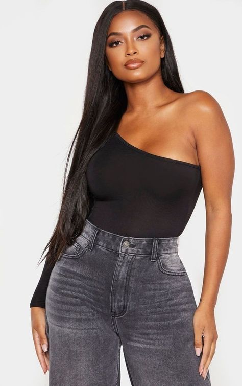 One Sleeve Bodysuit Outfit, One Shoulder Bodysuit Outfit, Marilyn Melo, Black Wash Jeans, Raiders Girl, One Shoulder Bodysuit, Black Bandeau, Workout Results, Body Suit Outfits