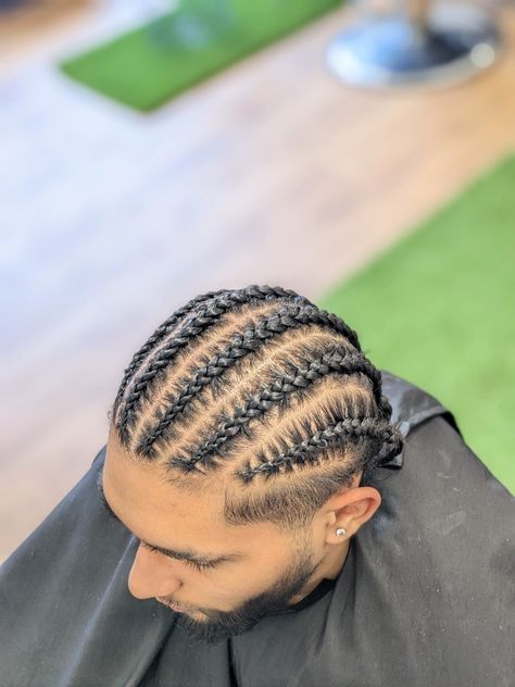 Straight back stitched cornrows 💫 Cornrows Straight Hair, Straight Back Cornrows Men, Stitched Cornrows, Straight Cornrows, 6 Straight Back Feed In Braids, Cornrows Straight Back, Cornrows For Boys, Cornrows Men, Straight Backs