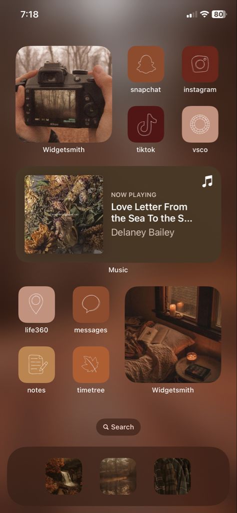 Cozy Iphone Layout, Autumn Ios, Iphone Layouts, Home Lock Screen, Widget Ideas, Phone Layouts, Ios Wallpaper, Screen Layout, Lock Screens