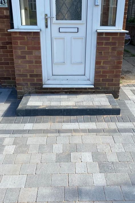 We love this finished Medway driveway project, with our very own Castacrete Trio Light Block paving looking sleek in the sunlight! Well done to all the team at BillyRays! 🏡👏 #gardentransformation #gardengoals #gardendesign #patio #patioideas #patiodesign #gardeninspo #glowup #beforeandafter Block Paving Patio, Block Paving Driveway, Driveway Blocks, Paving Ideas, Gravel Driveway, Path Ideas, Driveway Design, Driveway Landscaping, Garden Paving