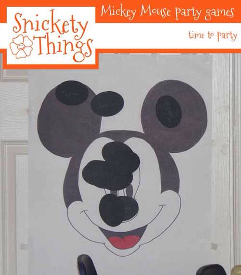 Mickey Mouse Party pin the nose on mickey Mickey Mouse Party Games, Mickey Mouse Games, Mickey Mouse Crafts, Mickey First Birthday, Mickey Mouse Bday, Mickey Mouse Clubhouse Birthday Party, Disney Dinner, Board Party, Mickey Birthday Party