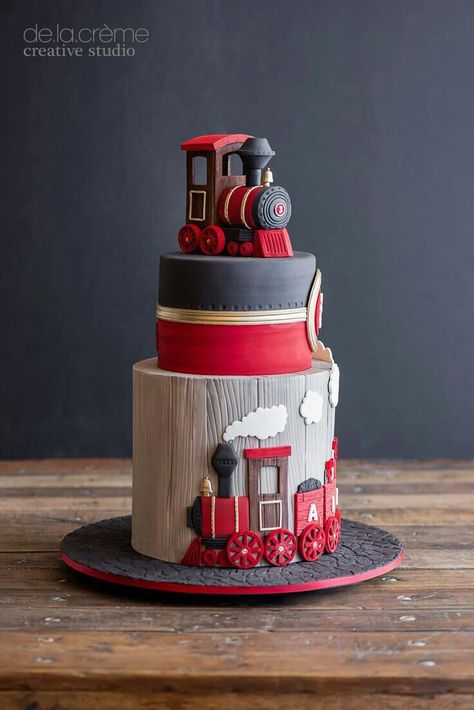 Train Birthday Cake, Cupcakes For Boys, Train Cake, Baby Birthday Cakes, Themed Birthday Cakes, Specialty Cakes, Boy Birthday Cake, Birthday Food, Occasion Cakes