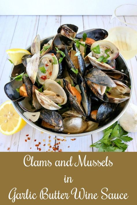 Steam Mussels Recipe, Clam And Mussel Recipes, Shell Fish Recipes, Clams And Mussels Recipes, Mussels And Clams Recipe, Green Mussels Recipe, Mussels Appetizer, Butter Wine Sauce, Clams And Mussels