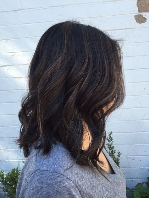 Black Short Hair Balayage, Brown Hair With Fine Highlights, Partial Highlights Black Hair, Babylights Black Hair, Black Hair Babylights, Lowlights Black Hair, Babylights On Black Hair, Fine Babylights, Black Hair With Babylights