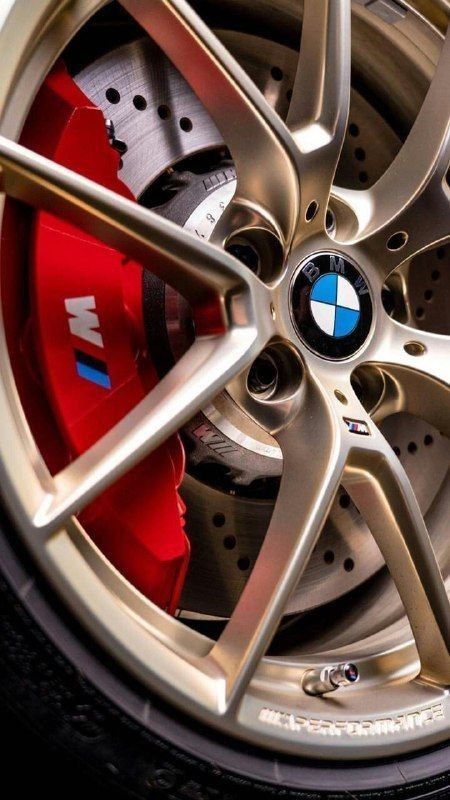 Bmw Wheels Wallpaper, Bmw Iphone Wallpaper, Black Car Wallpaper, Mini Morris, Juventus Wallpapers, Mustang Girl, Carros Bmw, M Power, Android Wallpaper Art