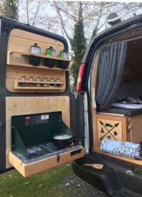 Van Life Kitchen Ideas, Converted Vans Layout, Day Van Ideas, Mini Van Conversion Minivan Camping, T5 Camper Conversion, Simple Camper Van, Vivaro Camper Conversion, Troopy Camper, Caddy Maxi Camper