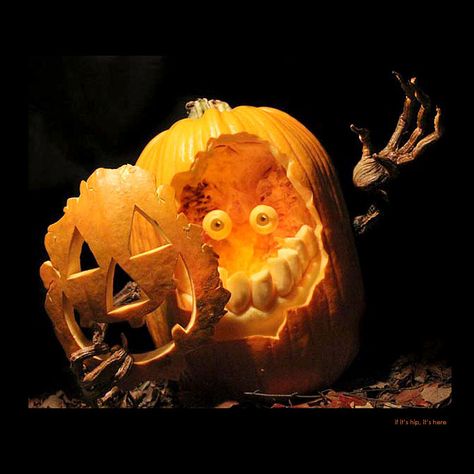 Jack O Lantern Ideas Creative, Dekorasi Halloween, Pumpkin Carver, Pumpkin Carving Contest, Amazing Pumpkin Carving, Creative Pumpkin Carving, Pumpkin Contest, Pumpkin Carving Designs, Halloween Pumpkin Designs