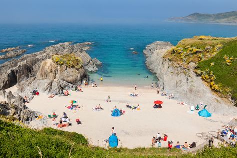 THE best beaches in Europe have been revealed by TripAdvisor – and two in the UK have made the top 10. Luskentyre on the Isle of Harris and Devon’s Woolacombe Beach have come in third and sixth place, respectively. The 2020 Travellers’ Choice Awards analyses both the quantity and quality of millions of reviews and ratings […] Woolacombe Beach, Beaches In Europe, Best Beaches In Europe, Happy City, Isle Of Harris, Kingston Upon Thames, Devon Uk, North Devon, West Country