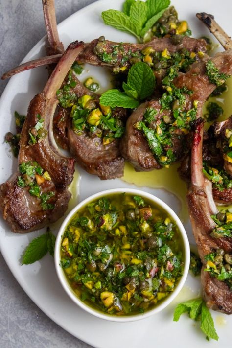 Grilling Recipes Healthy, Grilling Recipes Chicken, Flat Top Grill Recipes, Lollipop Lamb Chops, Lamb Lollipops, Cookout Recipes, Recipes Healthy Easy, Grilled Lamb Chops, Lamb Chop Recipes