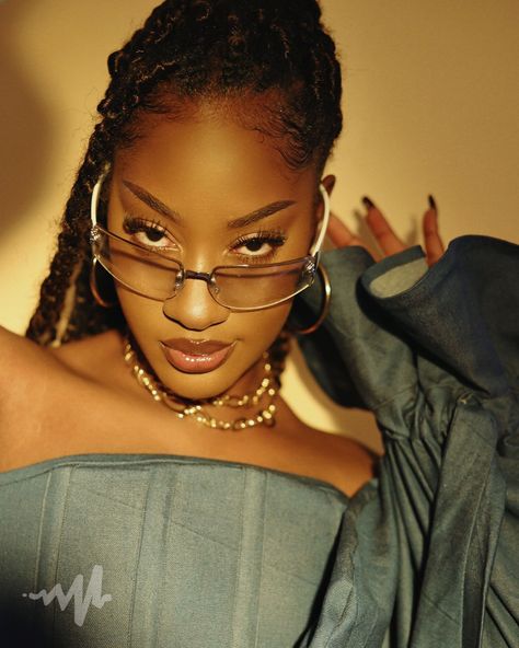 Popular Nigerian singer, Temilade Openiyi, a.k.a Tems, has been nominated for the 95th edition of the Oscars award, scheduled to hold on March 12 2023. This was announced in the 2023 nomination list released by the Academy of Motion Picture Arts and Sciences’ Twitter handle on Tuesday. Tems was nominated in the category of Best Original Song ahead of the 95th Academy Awards scheduled to take place in Los Angeles. Tems Singer, Burns Boy, Future And Drake, Best Rap Songs, Waiting For U, Oscar Award, Good Raps, Dj Khaled, Twitter Handles