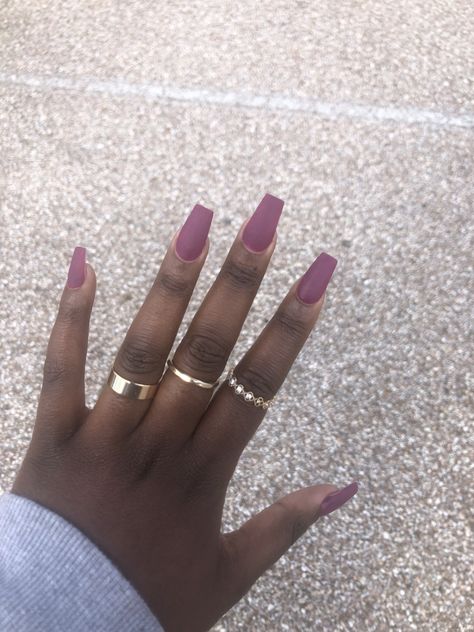 Matte Black Nails On Dark Skin, Matte Square Nails, Matte French Tip Nails, Nail Glow, Short Coffin Nails Designs, Nails For Fall, Almond Acrylic, Matte Black Nails, Matte Nail Polish