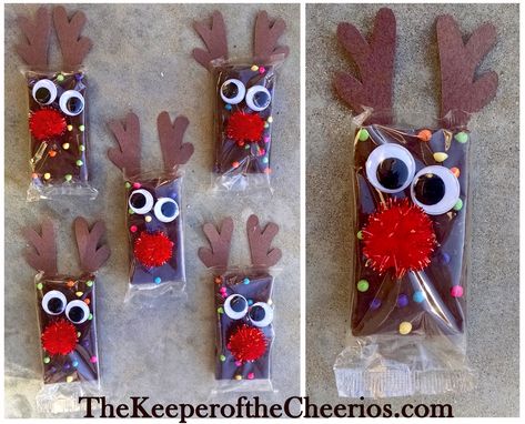 Rudolph Reindeer Brownies We love to make pre- packaged treats, it so much fun and great for the kids to take to school. Unfortunately now days its hard to bring treats that are not pre-packaged from the store, so this makes it fun and easy. MATERIALS USED: Cosmic Brownies Here Red Pom Poms Here Wiggle Eyes Brown Construction paper Hot glue and glue gun Scissors DIRECTIONS: Start by deciding how you want your antlers to look, then cut out of brown construction paper your desired antlers. Next... Christmas Treat Ideas, Reindeer Brownie, Classroom Christmas Party, School Christmas Party, Classroom Treats, Kids Christmas Party, Christmas Treat, Treat Ideas, Christmas School