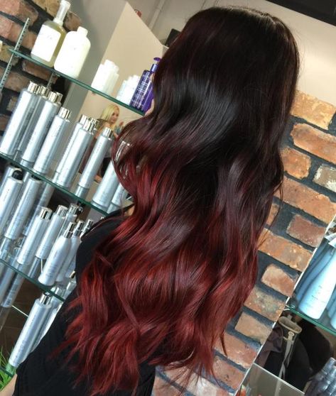 Long Black To Maroon Ombre Hair Jahodová Blond, Brown Hair Dyed Red, Dark Red Hair With Brown, Auburn Ombre, Brown Ombre Hair Color, Ombre Hair Color Ideas, Black Hair Ombre, Best Ombre Hair, Trendy We Fryzurach