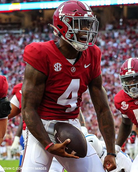 Josh Jacobs, Bama Football, Alabama Crimson Tide Football, Crimson Tide Football, Southern Girls, Alabama Roll Tide, Sf 49ers, Alabama Football, Roll Tide