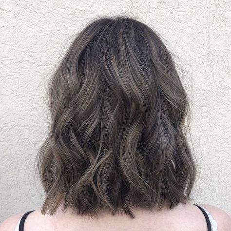 Brown Balayage Hair Ash, Short Ash Balayage Hair, Cool Tone Balayage Short Hair, Mushroom Brunette Hair Short, Medium Length Ash Brown Hair, Short Ash Brown Hair, Asian Hair Balayage Ash, Dark Mushroom Brown Hair Color, Mushroom Brunette Hair