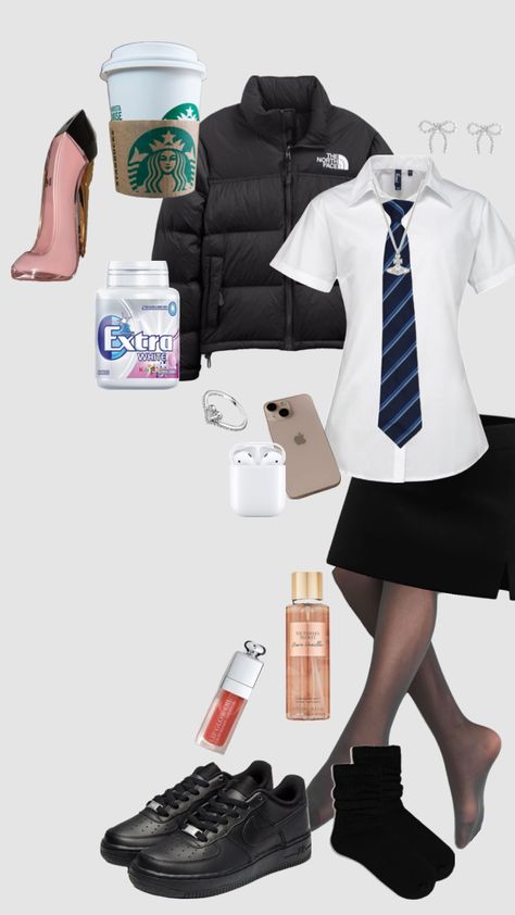 winter in school 🔛🔝❄️ Boarding School Outfits, School In Winter, Uk Uniform, Winter School Uniform, School Outfits Uniform, Cute School Uniform, British Core, British School Uniform, Winter Uniform